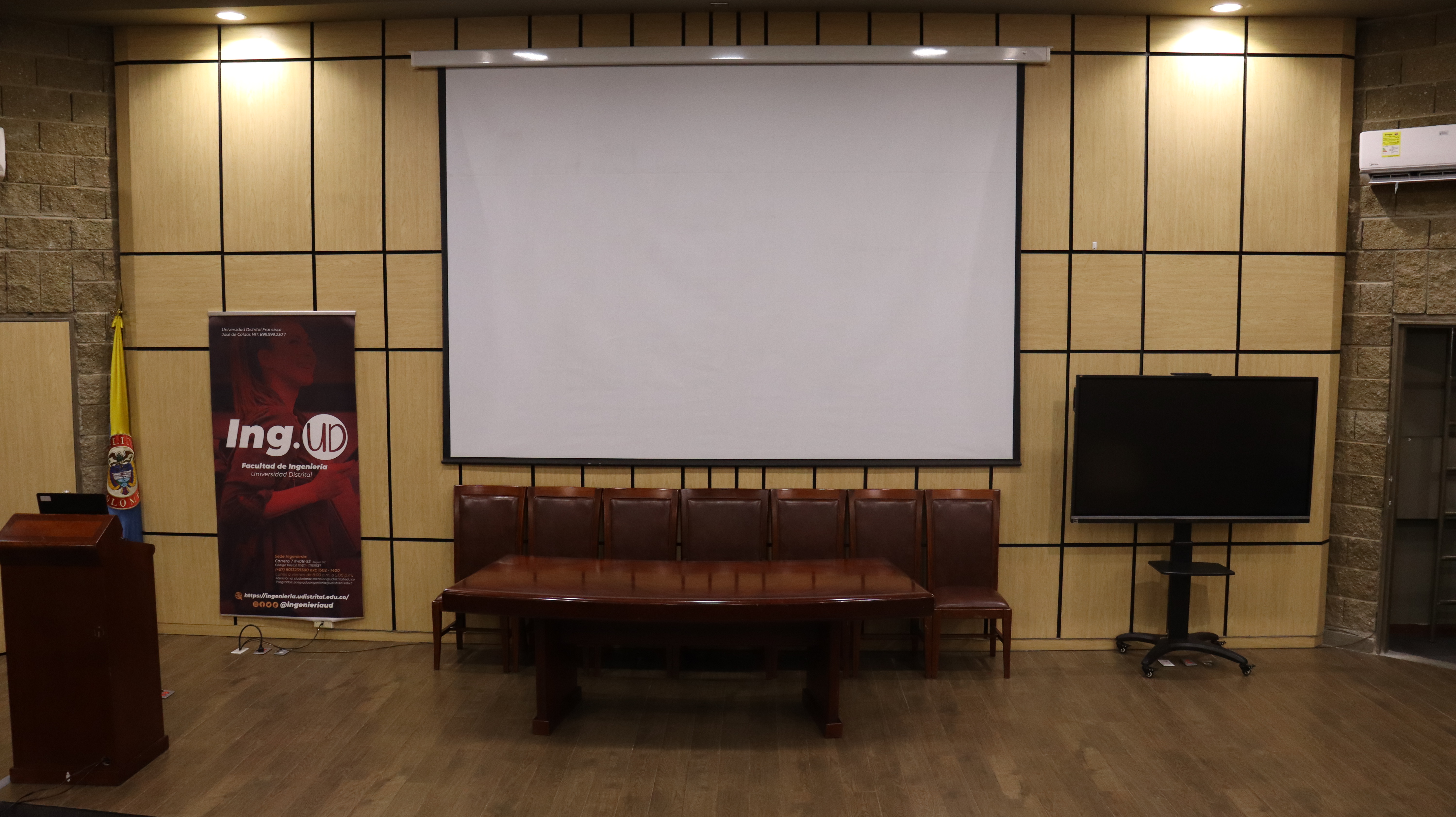 Pantalla Auditorio Sabio Caldas