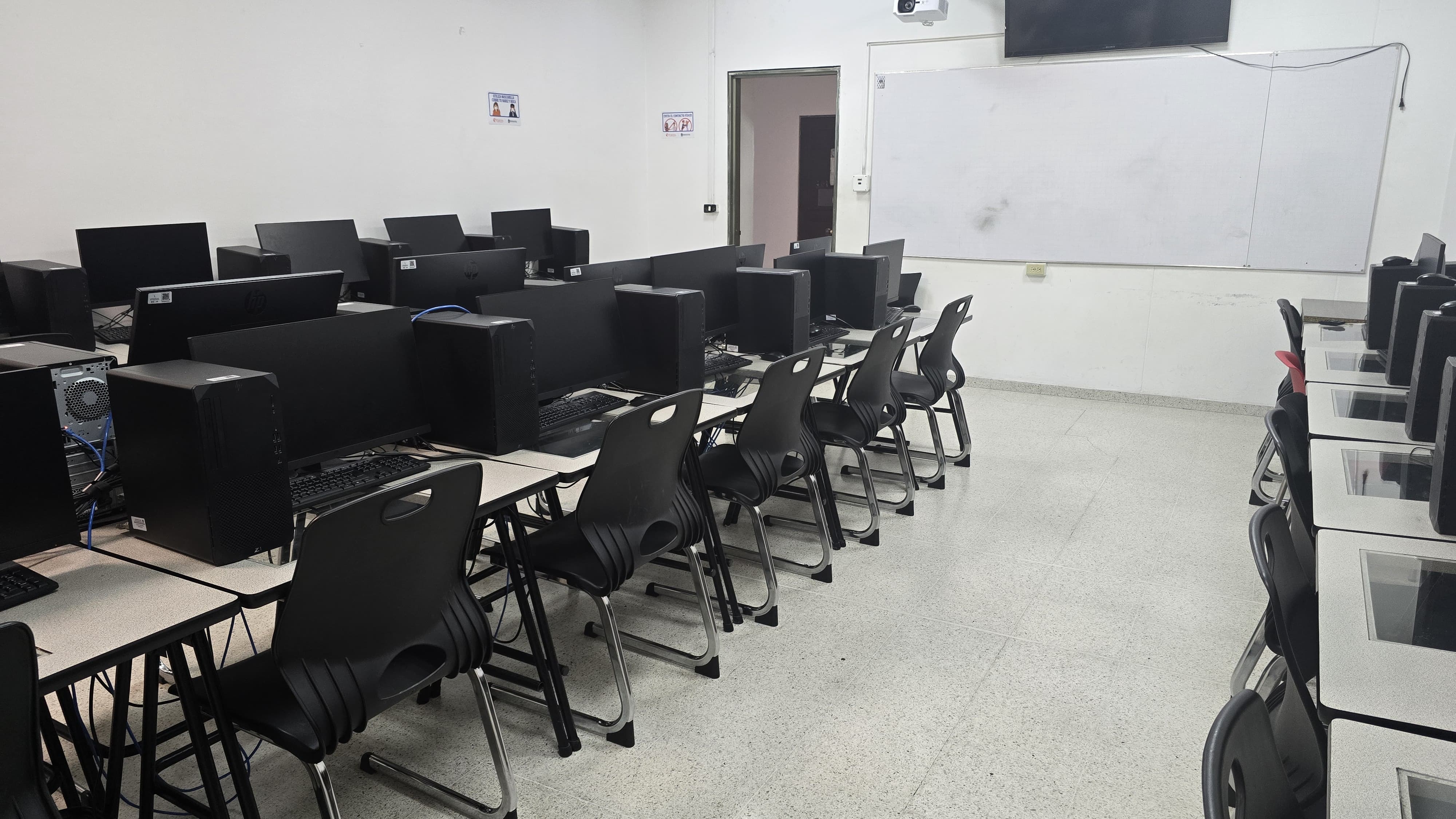 5. Salas de software-412