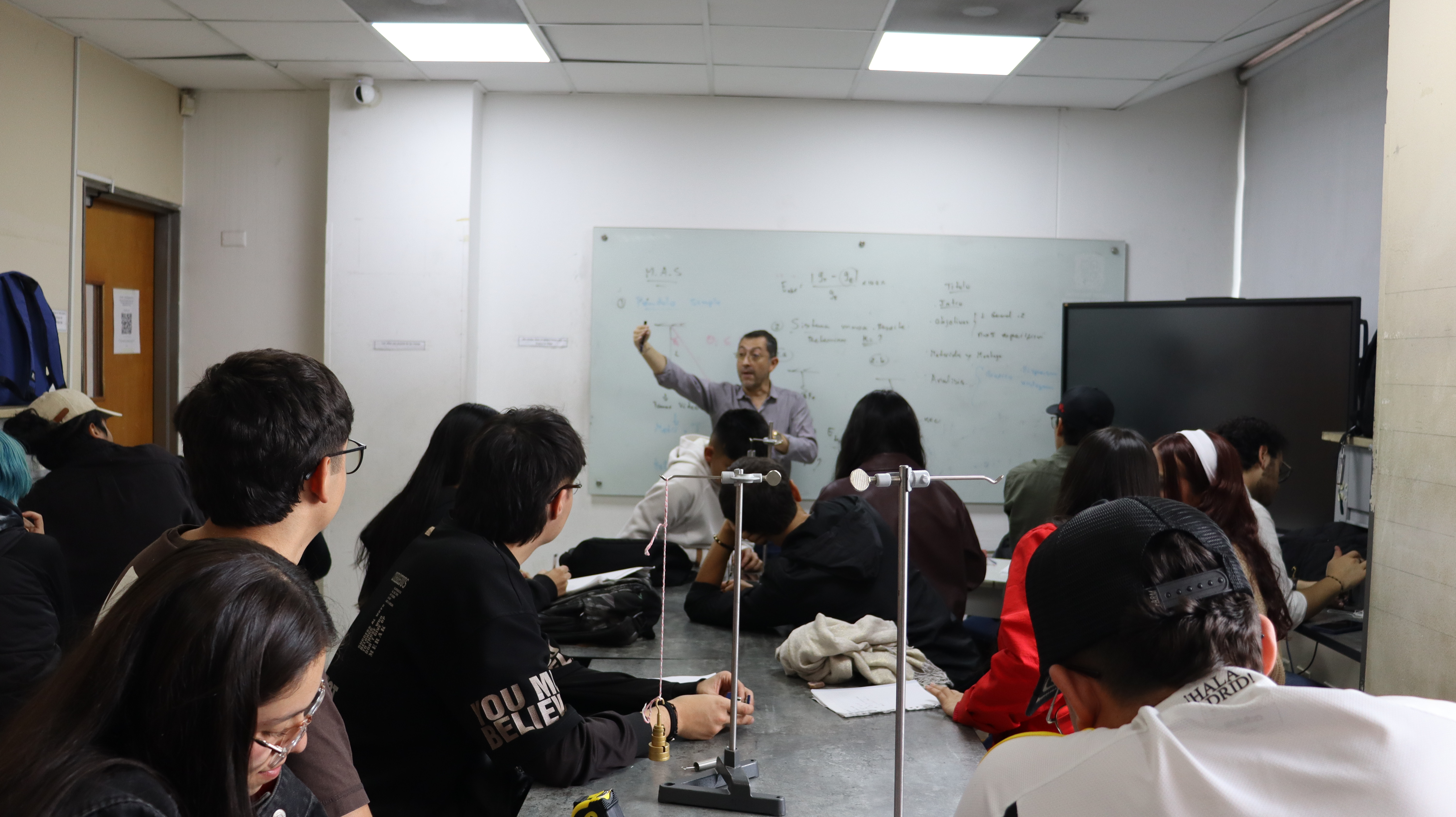 2. Laboratorio física III-510